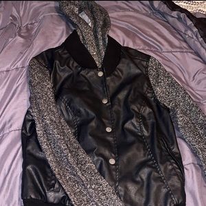 Sport hooded leather jacket
